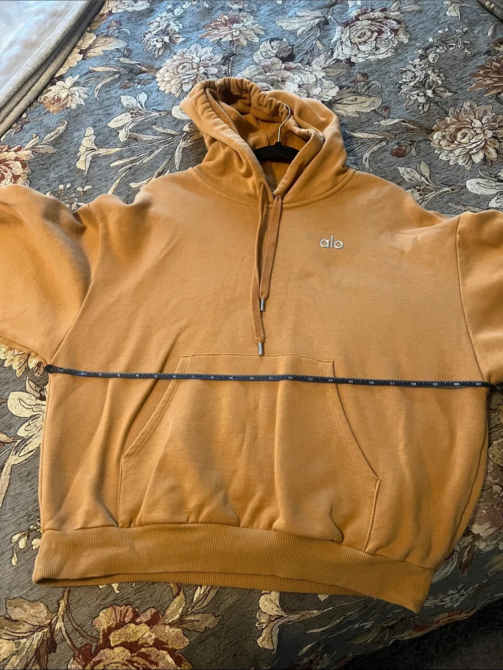 ALO Yoga cozy pullover